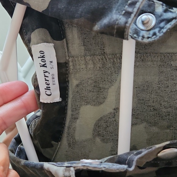 camo jacket - Picture 2 of 2